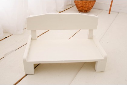 Cadeirinha Baixa de Madeira Branco