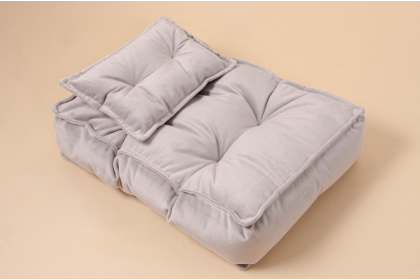 Futon Grande + Travesseiro Cinza Claro