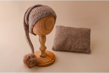 Conjunto Gorro + Travesseiro Tricot - Marrom