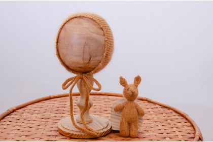 Conjunto Touca + Coelhinho Caramelo