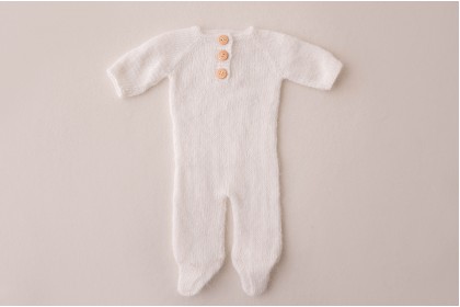Macacão Fuzzy - Off White Macacão Fuzzy - Off White