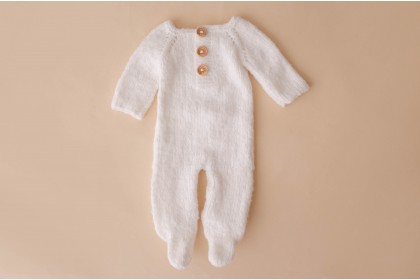 Macacão Tricot C/ Pezinho Branco Neve - 1 Mês Macacão Tricot C/ Pezinho Branco Neve - 1 Mês