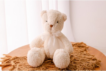 Urso de Pelúcia Off White - Tamanho P 