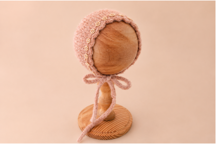 Touca Tricot Bordada Diana Touca Tricot Bordada Diana