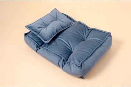 Futon Grande + Travesseiro Azul Eclipse