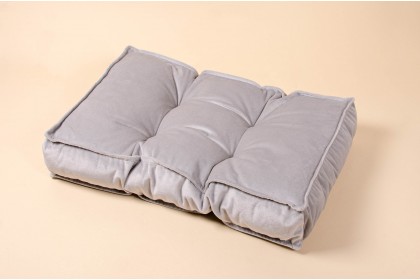 Futon Grande Cinza Claro