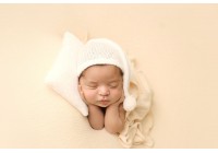 Conjunto Gorro + Travesseiro Tricot - Branco Neve